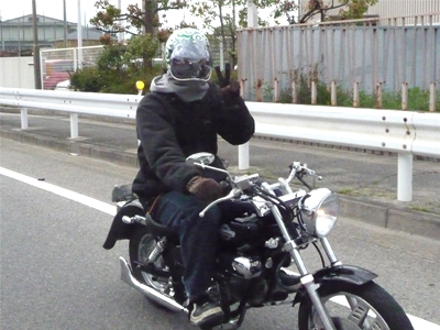 ftH }Oi