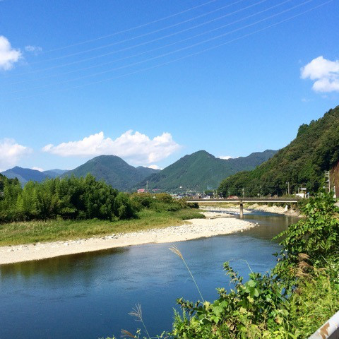 image03