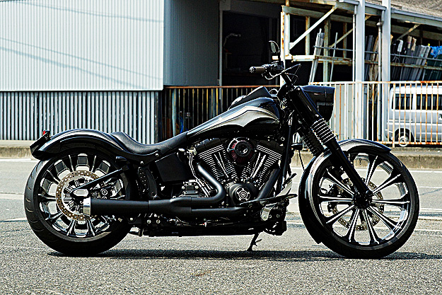 \teC 2010N FLSTFB 260 WIDE TIRE CUSTOM 09