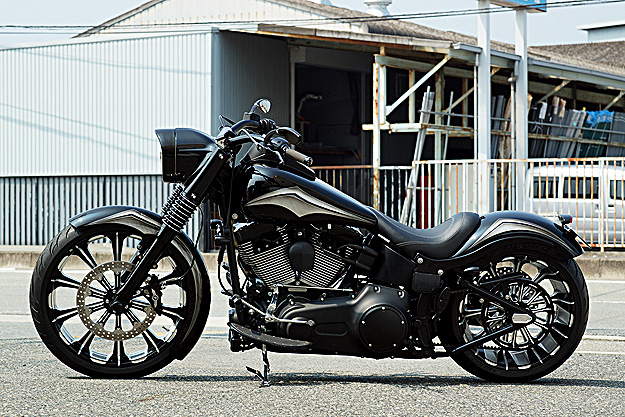 \teC 2010N FLSTFB 260 WIDE TIRE CUSTOM 10